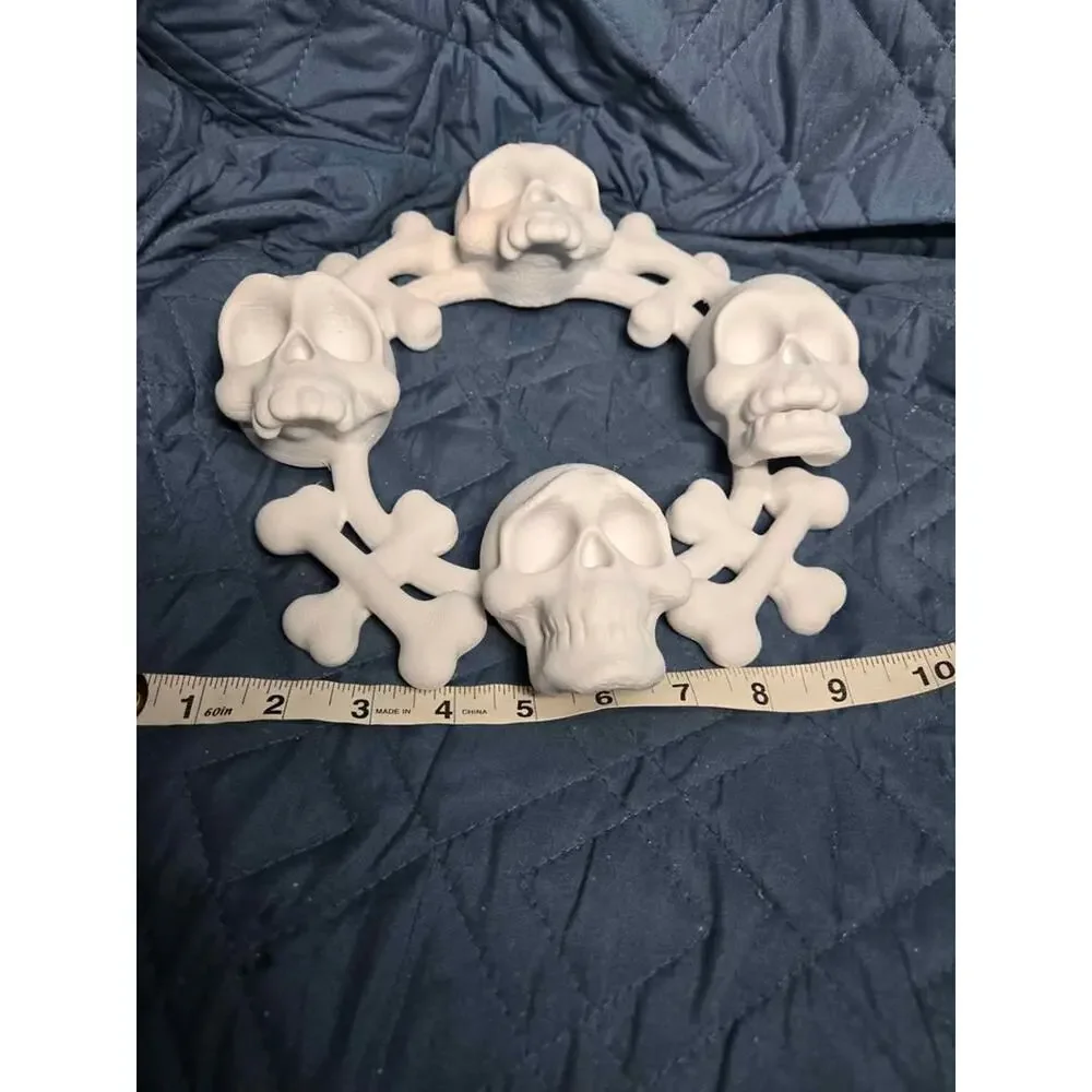 3D Printed Skull and Crossbones Halloween Wreath